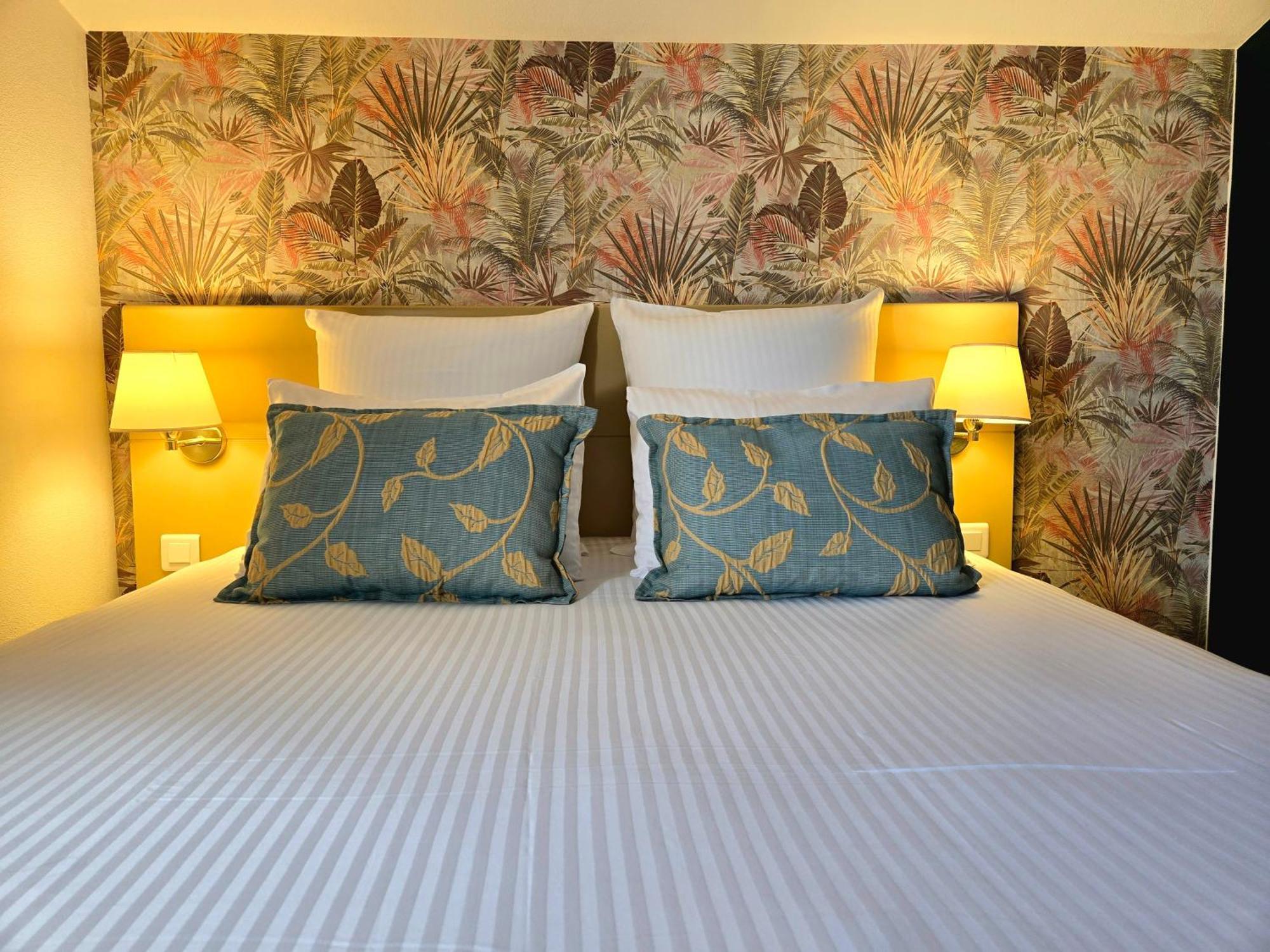 Hotel Le Saint-Genies Uzès Dış mekan fotoğraf