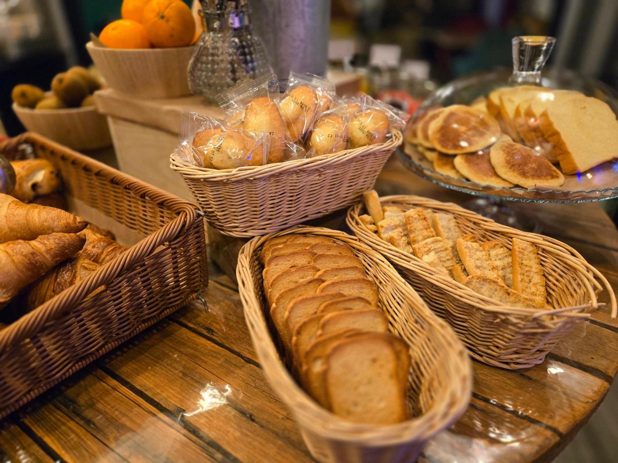 Hotel Le Saint-Genies Uzès Dış mekan fotoğraf