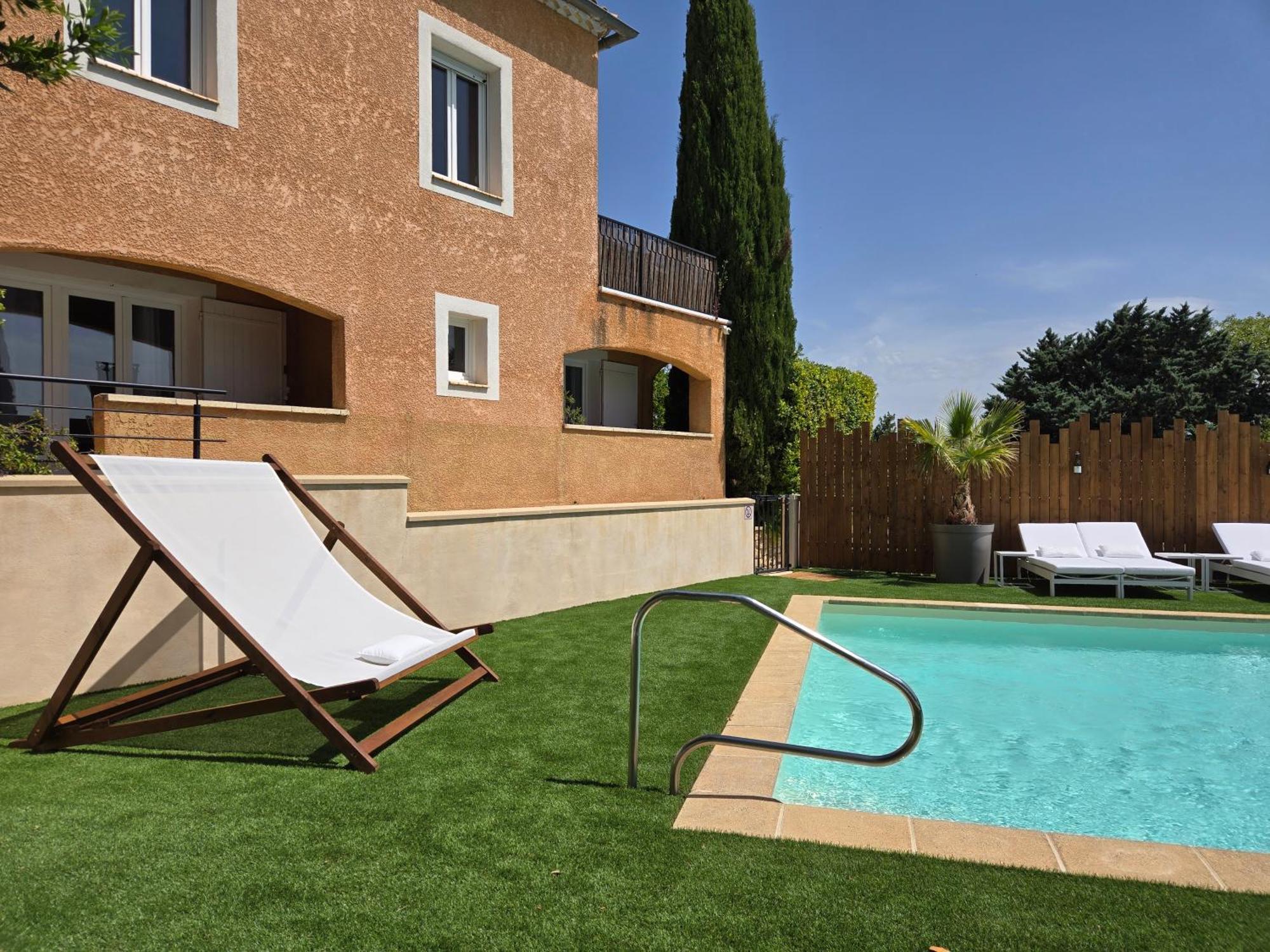 Hotel Le Saint-Genies Uzès Dış mekan fotoğraf