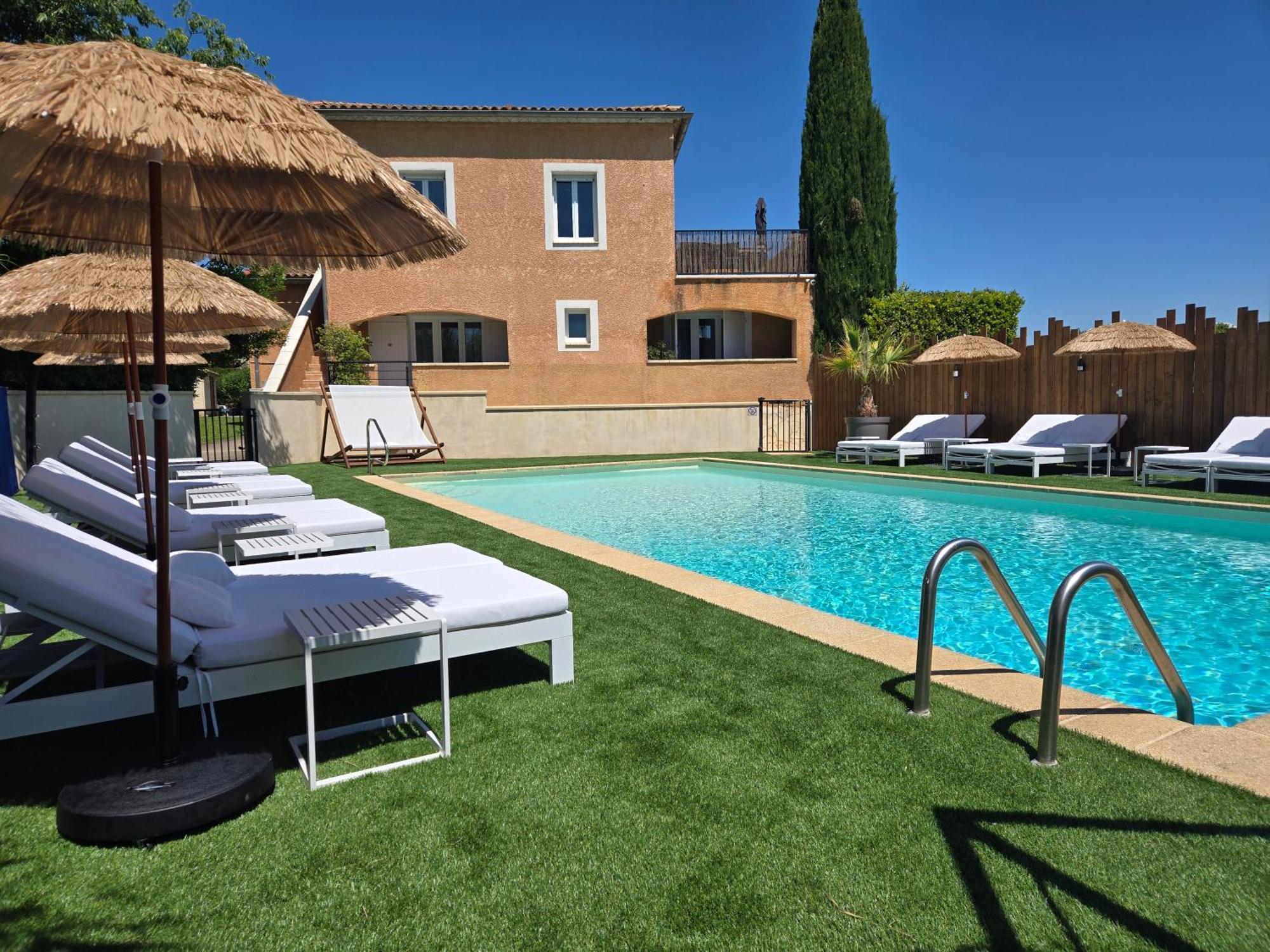 Hotel Le Saint-Genies Uzès Dış mekan fotoğraf